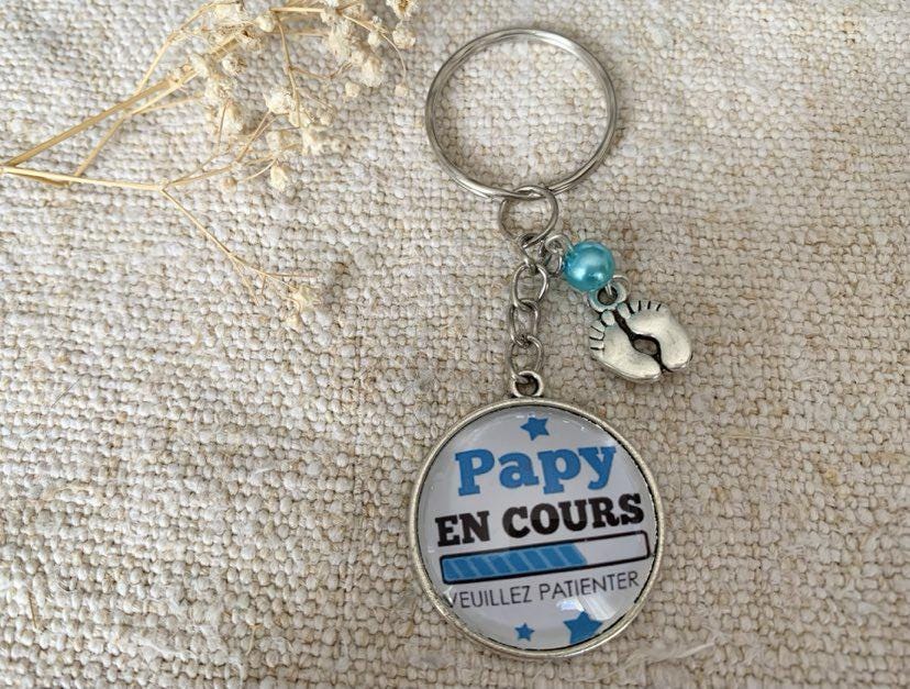 Porte clé papy en cours ....