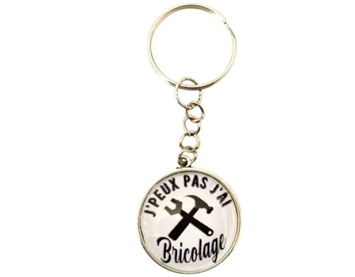 Porte clé cabochon "jpeux pas j'ai bricolage"
