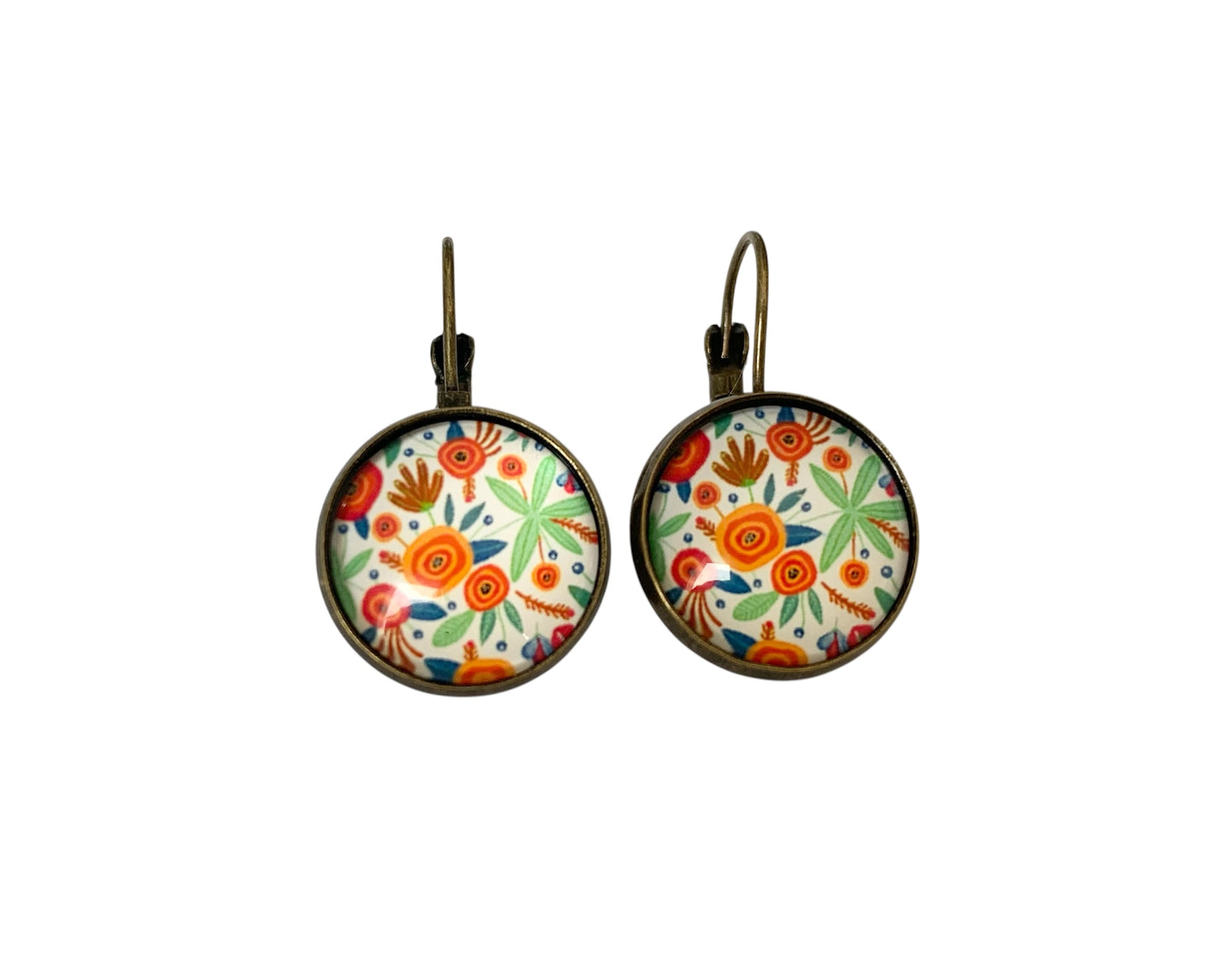 Boucles d’oreilles cabochon dormeuses, esprit végétal, fleurs, bronze