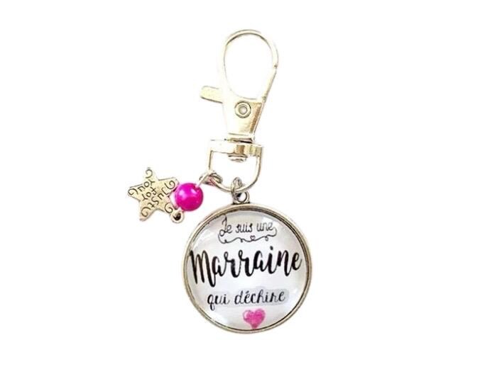 Porte clé je suis une marraine qui déchire