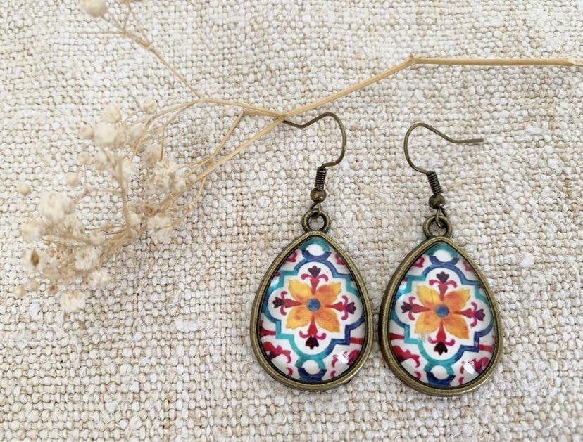 Boucles d’oreilles cabochon bronze, gouttes, esprit indien, bohème, russe