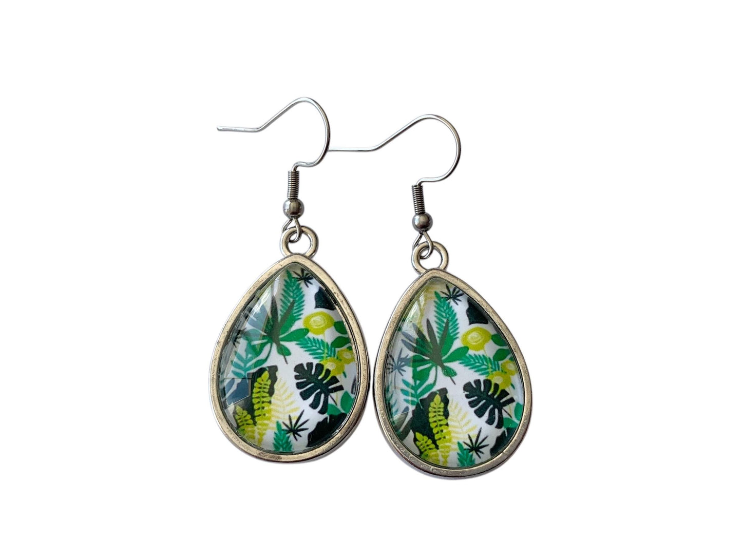 Boucles d’oreilles cabochon argentées, gouttes, esprit tropical, tendance, cabochon verre