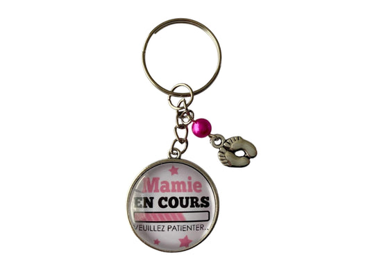 Porte clé mamie en cours ....