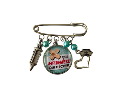 Broche cabochon pour infirmière qui déchire