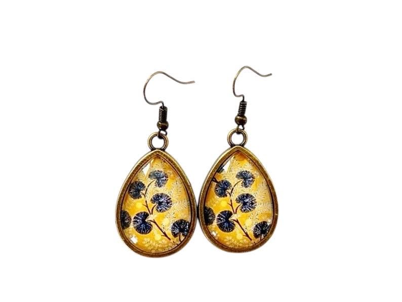 Boucles d’oreilles cabochon bronze, gouttes, esprit végétal, tendance, cabochon verre