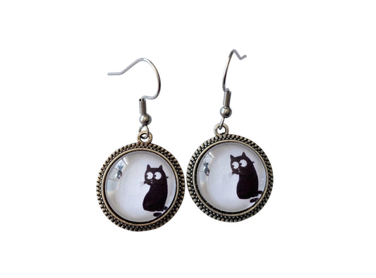 Boucles d’oreilles cabochon pendantes, argentées, chats rigolos, noir et blanc, vintage, cabochon verre