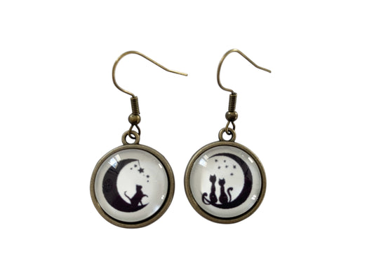 Boucles d’oreilles cabochons pendantes, bronze, chats et lune, asymétriques