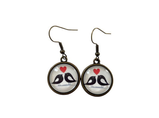 Boucles d’oreilles cabochons pendantes, bronze, oiseaux et coeurs