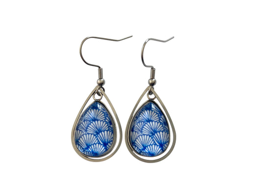 Boucles d'oreilles pendantes gouttes, argentées, fleurs, motif japonais, vintage, cabochon verre