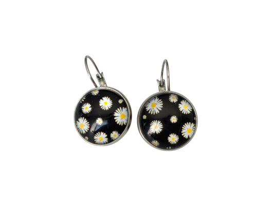 Boucles d'oreilles cabochon, dormeuses, argentées, rondes, fleurs, pâquerettes, cabochon verre