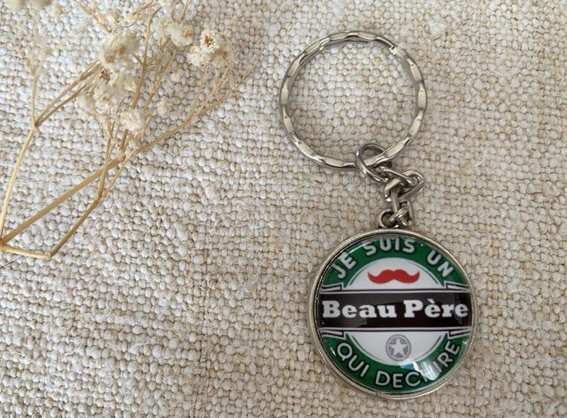 Porte clé cabochon "beau père qui déchire"