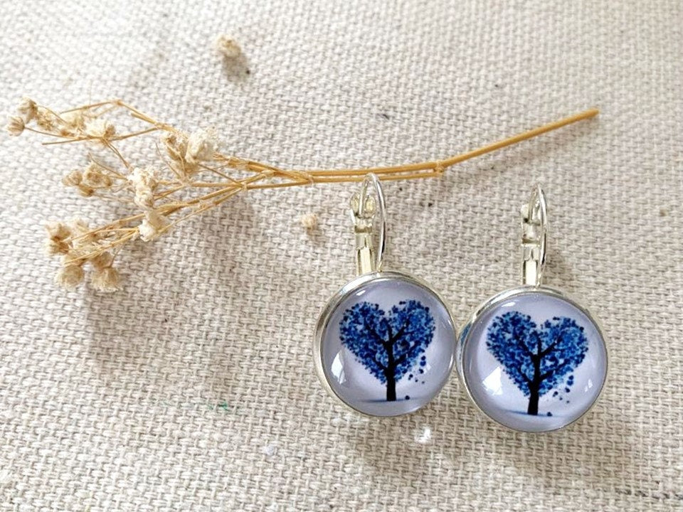 Boucles d’oreilles cabochon dormeuses, arbre de vie coeur, argentées