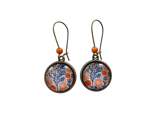 Boucles d'oreilles cabochon pendantes , algues et corail,  cabochons verre
