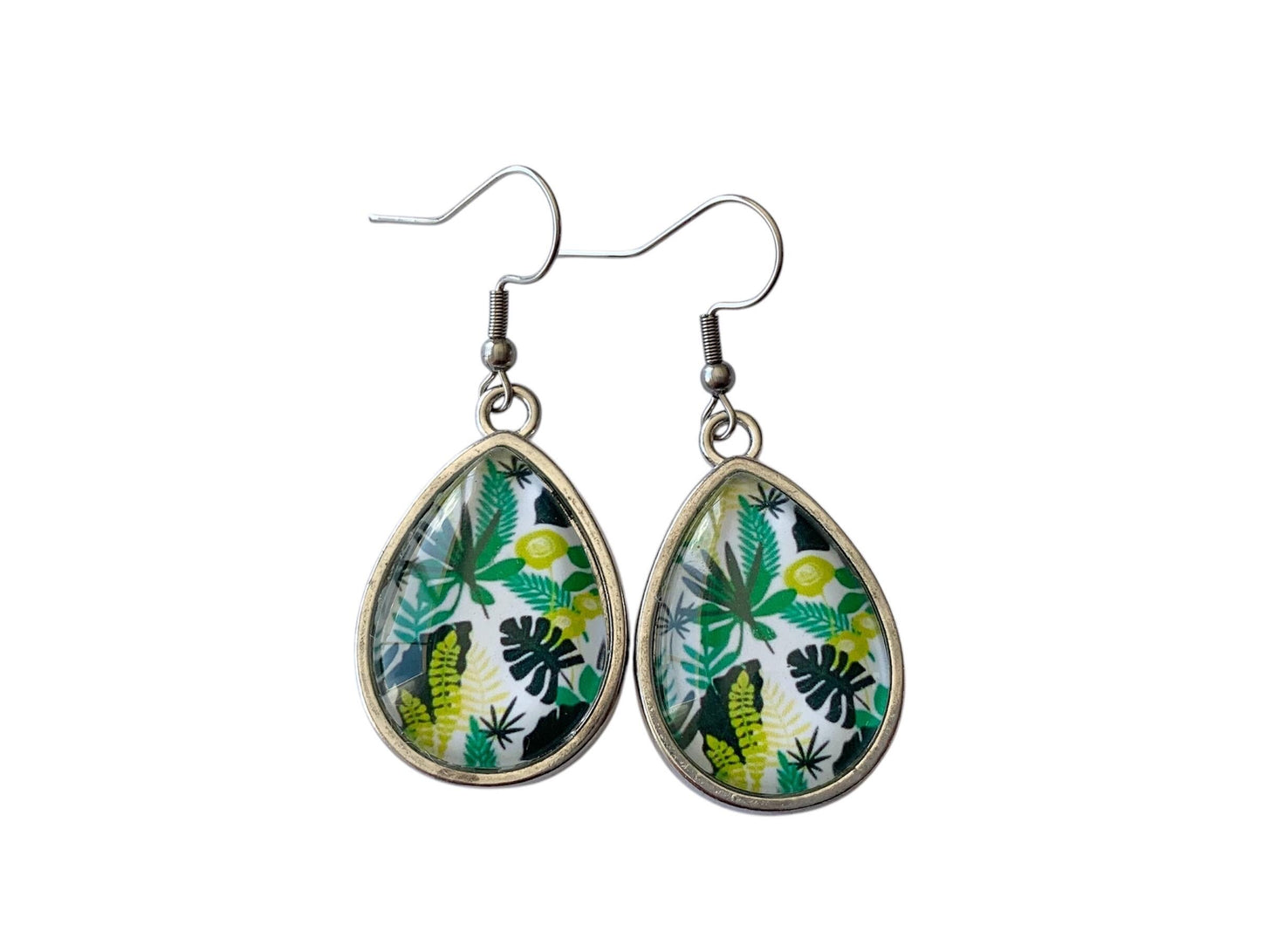 Boucles d’oreilles cabochon argentées, gouttes, esprit tropical, tendance, cabochon verre